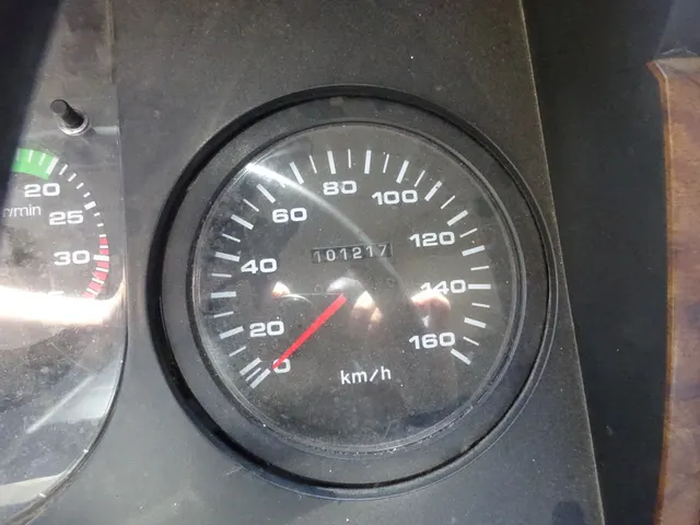 Автоэвакуатор 3784НМ
