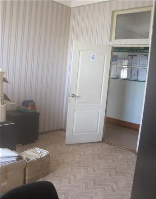Продажа по минимально допустимой цене - нежилого помещения, площадью 34,1 кв.м, (реестровый номер федерального имущества П13640005975), кадастровый номер 64:12:120411:21, а также движимое имущество: решетка оконная, охранная сигнализация, РНФИ-П25640000490, по адресу: Саратовская область, р-н Екатериновский, рп. Екатериновка, ул. Кооперативная, д. 5, пом. 10.