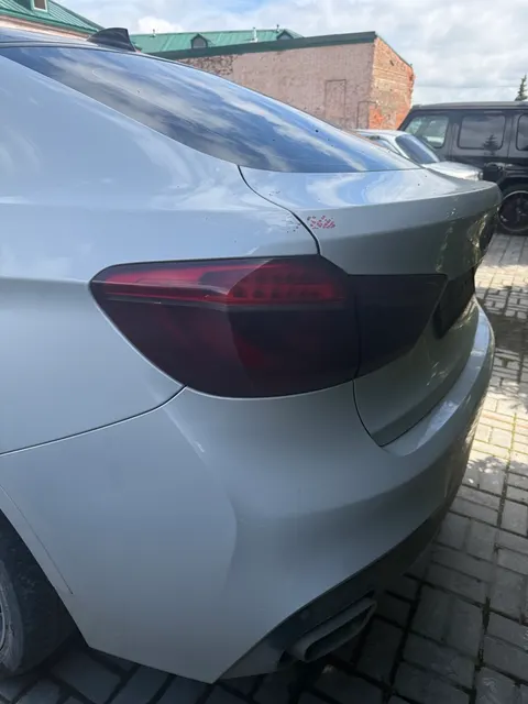 Автомобиль марки BMW X6 XDRIVE30D (002)