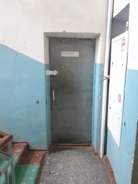 Служебное помещение с кадастровым номером 09:07:0030108:2177, расположенное по адресу: Карачаево-Черкесская Республика, Усть-Джегутинский район, г. Усть-Джегута, ул. Калинина, д. 89