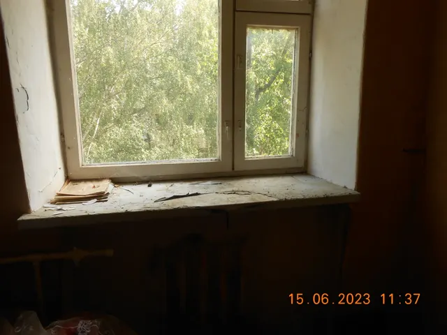 Комната, назначение - жилое, площадь 13,2 кв. м, этаж № 5, адрес объекта: Владимирская область, г. Ковров, ул. Пролетарская, дом 38, комната 110, кадастровый номер – 33:20:013805:162.