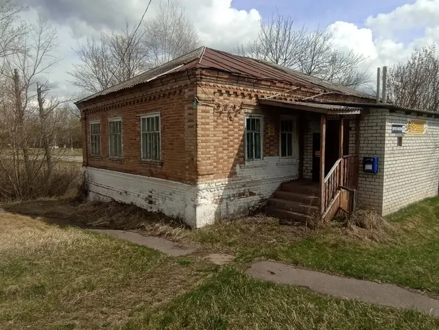 Имущественный комплекс, расположенный по адресу: Белгородская область, Алексеевский район, с. Запольное, состоящий из:   нежилого здания (дом культуры), площадью 346,7 кв.м, с кадастровым номером 31:22:2607001:25;  земельного участка, площадью 1241 кв.м, с кадастровым номером 31:22:2607003:2.
