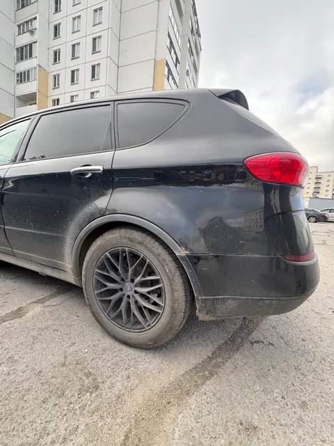 Легковой автомобиль SUBARU В9 Tribeca, 2006 г.в., г/н Е420УМ154, VIN: 4SWX83C064428500, цвет черный (залог)