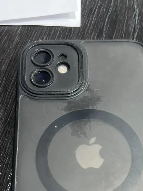 сотовый телефон марки "iPhone 11" 1 Штука (шт)