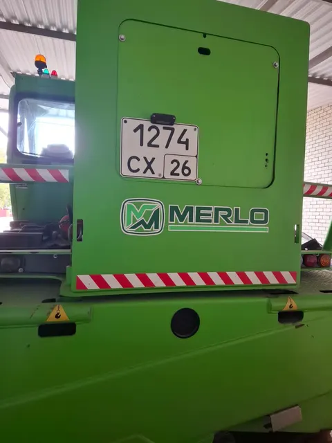 Погрузчик  телескопический,  марка, модель – MERLO ROTO.4521MCSS Заводской номер машины (рамы) – ZF1RT2101C1099280, год выпуска – 2011,  цвет – зеленый, номер двигателя – 833366, мощность двигателя – 145,52 л.с./107 кВт вид движителя – колесный, государственный регистрационный знак – 26 СХ 1274.