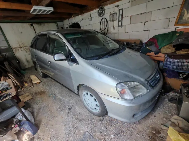 Легковой автомобиль Toyota Nadia, 1999 г.в., г/н Т175ВВ154, цвет серый, No двигателя 7659803, N° кузова SXN100022711. А/м после аварии (арест)