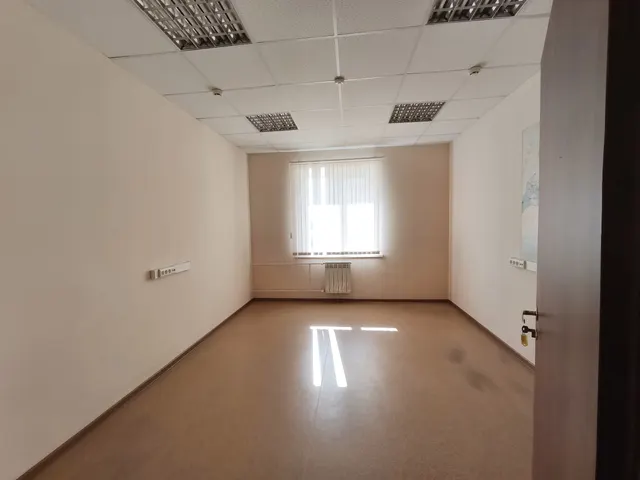 нежилое помещение