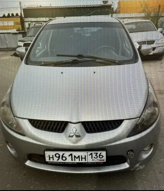 Mitsubishi Grandis
