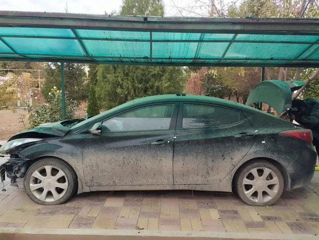 А/м Hyundai Elantra, г/н А461КР30, 2012 г/в, VIN KMHDH41EBDU609396. 1 шт