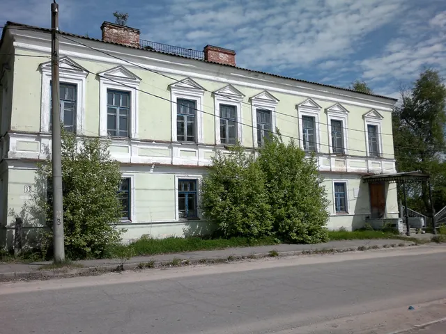 нежилое  помещение, общей площадью 791,4 кв.м., кадастровый номер 10:15:0010312:82 (объект культурного наследия регионального значения), расположенное по адресу: Республика Карелия, Пудожский район, г. Пудож, ул. Ленина, д. 33, пом. 1, регистрационный номер 101510205750005