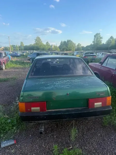 Автомобиль ВАЗ 21099, без г/н (Е787КК124), 1999г.в., VIN 210990X2562467. Рабочее состояние, и комплектность автомобиля не проверялось. Находится в Курагинском р-не, данное имущество обращено в доход государства (Документы, ключи отсутствуют). (114/26)