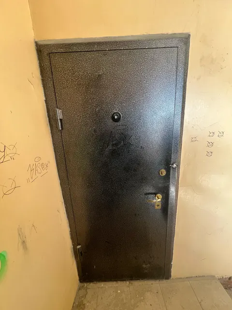 Нежилое помещение общей площадью 622,7 кв.м с кадастровым номером 66:08:0802005:747, расположенное по адресу: Свердловская область, г. Верхняя Салда, ул.  Парковая, д. 12а.