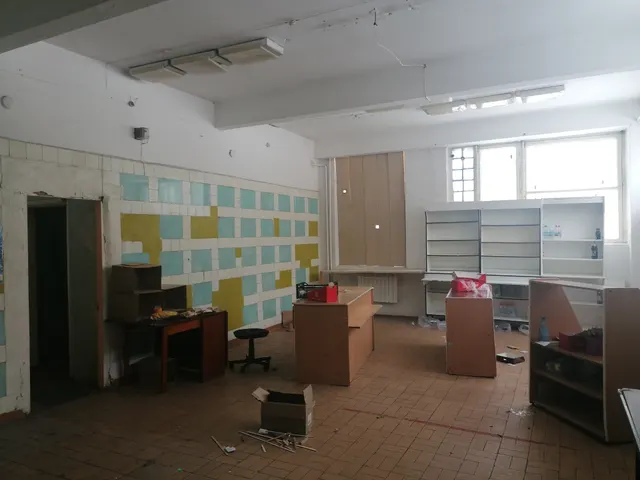 Нежилое помещение, расположенное по адресу: Красноярский край, м.о. Ачинский, д.Малый Улуй, тер. ЛОК Сокол, д.1, помещение 1