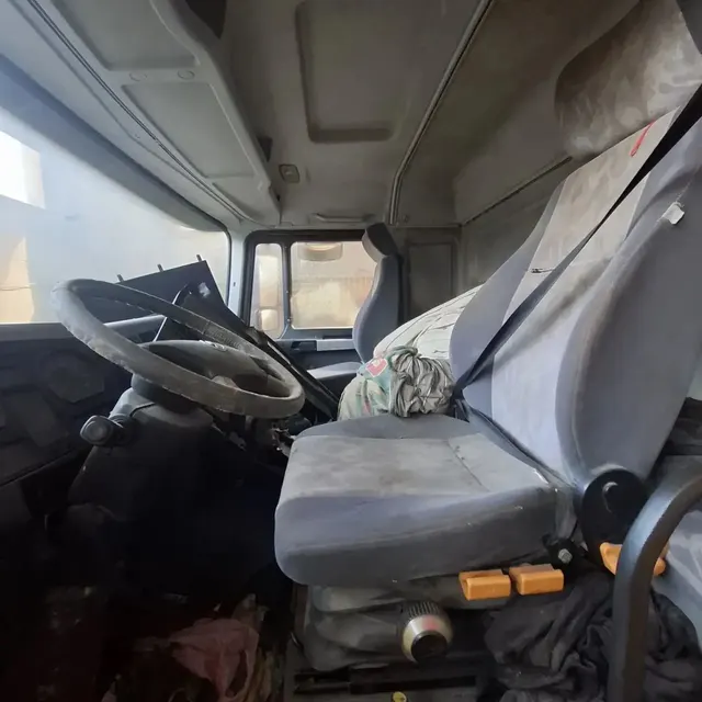 Грузовой автомобиль SHACMAN SX3256DR384, 2013г.в., г/н A998MP124, VIN LZGJLDR42DX054592, номер кузова LZGJLDR42DX054592, номер двигателя 1613J156171, цвет жёлтый. Начальная цена продажи 1 102 450,26 руб., в т.ч. НДС 198802,53 руб. Задаток 165400 руб.