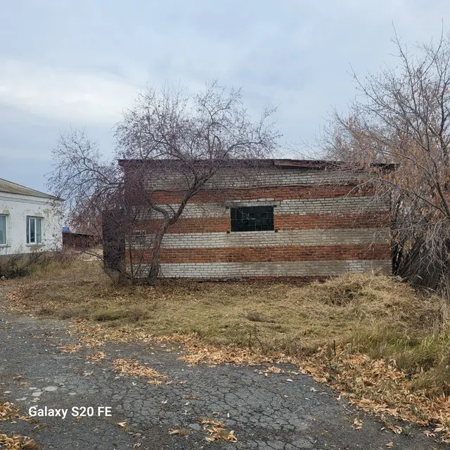 Здание гаража, площадь: 80,1 кв. м, по адресу: Курганская область, Мишкинский муниципальный округ, р.п. Мишкино, пер. Пушкина, д. 8