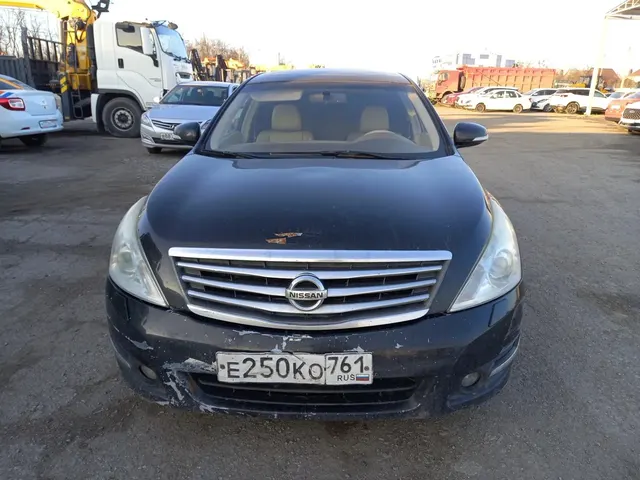 Легковой автомобиль (седан) NISSAN TEANA, 2011 г.в., г/н Е250КО761, VIN Z8NBBUJ32BS026319, черного цвета, имеются сколы, царапины по всему кузову, имеются повреждения переднего бампера, капота, заднего правого крыла, крыши автомобиля, в залоге, должник Родионова М.А., (Поручение ТУ Росимущества в РО от 20.07.2026 № 61-988-У). Адрес (местоположение): Ростовская область, г. Аксай, ул. Западная, д. 2Д.
