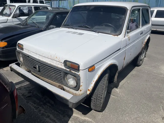 Продажа автомобиля ВАЗ - 21214, 2005 года выпуска