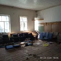 Здание, назначение: нежилое, этажность: 1, общая площадь 254,2 кв.м., кадастровый номер 43:09:400101:257, с земельным участком, категория земель: земли населенных пунктов, разрешенное использование: культурное развитие, кадастровый номер 43:09:400101:327, общая площадь 1915,0 кв.м., расположенное по адресу: РФ, Кировская область, м.р-н Зуевский, с.п. Мухинское, с. Рябово, ул. Кирова, д. 2.