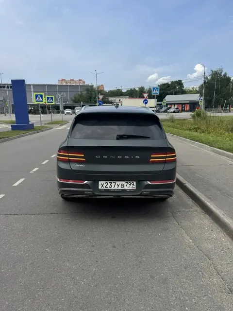 АМТС GENESIS GV80, 2021 г.в, г.н. Х237УВ799, цвет зеленый, VIN XWEHC81DDM0000748