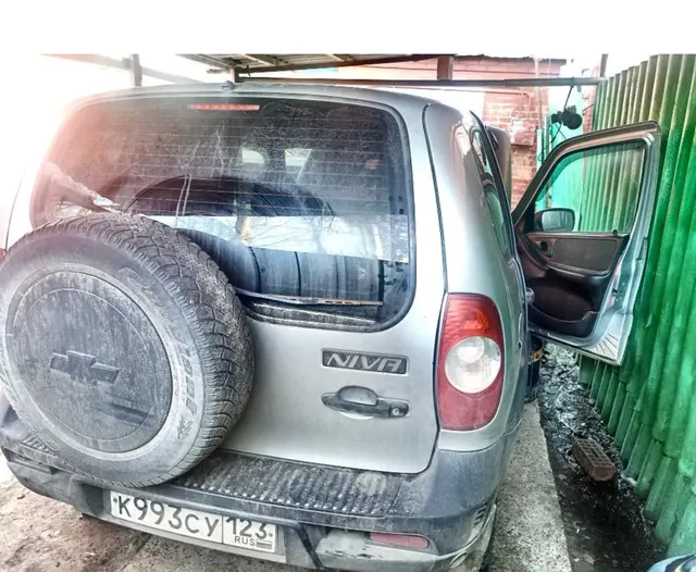 Д-к Куликов Г.С. А/м Шевроле Niva 212300-55, г/в 2013, г/н К993СУ123, VIN X9L212300E0501080. Обременение:залог,арест, н/ц 322 890,36 руб., з-к 64 578,00 руб., ш/а 3 229,00 руб.
