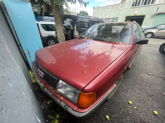 Продажа автомобиля АУДИ 100, 1986 года выпуска
