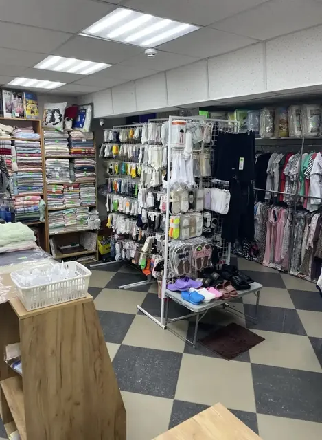 Нежилое помещение площадью 49,8 кв. м, кадастровый номер 93:30:0010101:1105, расположенное по адресу: Российская Федерация, Донецкая Народная Республика, муниципальный округ Шахтерский, г. Ждановка, ул. Ленина, дом 3/1