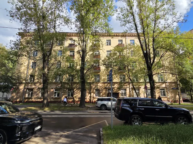 Продажа имущества, находящегося в собственности города Москвы, жилое помещение по адресу: г. Москва, 1-й Балтийский переулок, д. 4, кв. 20, ком. 3, площадью 15,0 кв.м, (этаж № 03), кадастровый номер: 77:09:0004004:6774 