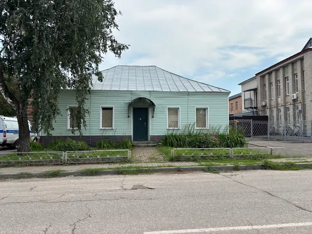 Здание, назначение: нежилое, наименование: нежилое здание, количество этажей: 1, в том числе подземных: 0, площадью: 73,6 кв.м.