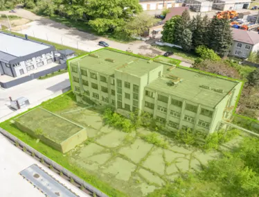 Продажа находящихся в федеральной собственности объектов недвижимого имущества общей площадью 1 681,7 кв. метра (кадастровые номера: 23:50:0301002:166, 23:50:0301002:167), одновременно с находящимся в федеральной собственности земельным участком площадью 2 251 кв. метр (кадастровый номер 23:50:0301002:4), на котором расположены такие объекты недвижимого имущества, по адресу: Краснодарский край, Тихорецкий район, город Тихорецк, улица Парковая, 2а.