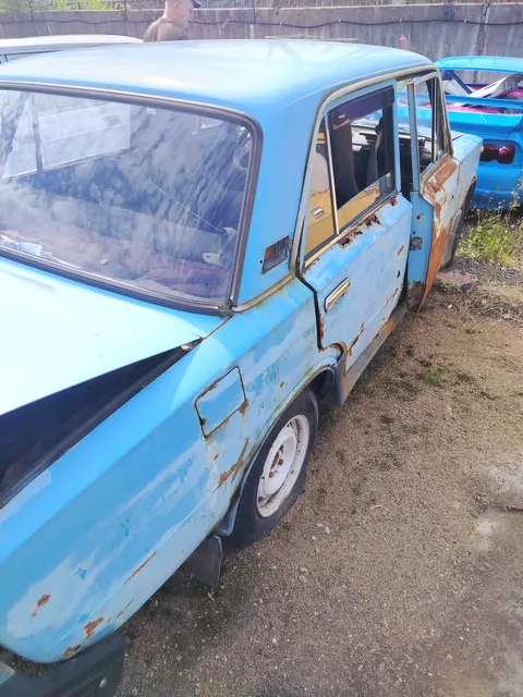 Автомобиль ВАЗ 2101, г.р.з. У 528 СВ 78, идентификационный номер XTA210130E4496006