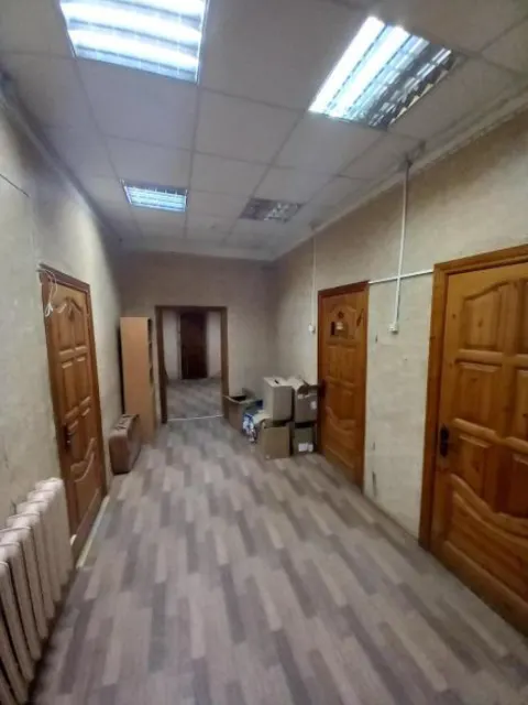 Имущество, находящееся в муниципальной собственности Переславль-Залесского муниципального округа Ярославской области,  расположенное по адресу: Ярославская область, г. Переславль-Залесский, ул. Советская, д. 21, с земельным участком
