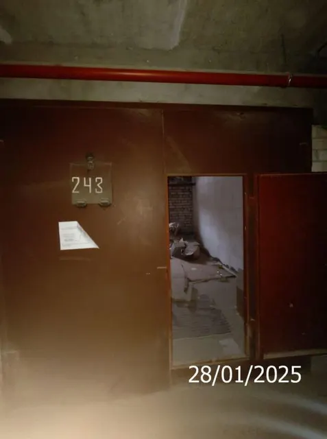 Нежилое помещение (гаражный бокс №243) (этаж № 5) общей площадью 22 кв.м, кадастровый номер 52:18:0060217:6167, расположенное по адресу: Российская Федерация, Нижегородская область, г. Нижний Новгород, ул.К.Касьянова, 4б, гаражный кооператив «Надежда»