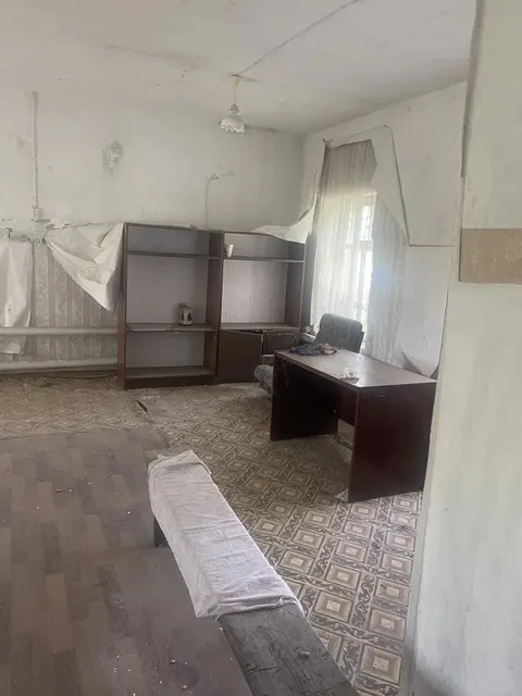 нежилое здание