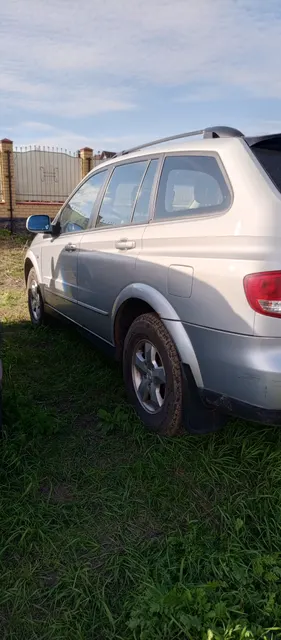 Продажа автомобиля Ssang Yong Kyron, 2010 года выпуска