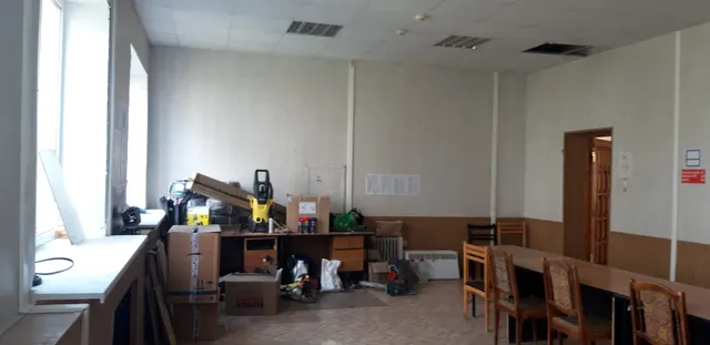 Объект аренды, площадь 82,4 кв. м., номер на поэтажном плане: 3-го этажа 26,28,  адрес (местонахождение) объекта:368600, Дагестан Респ, Дербент г, Гейдара Алиева ул, ул Советская, 6