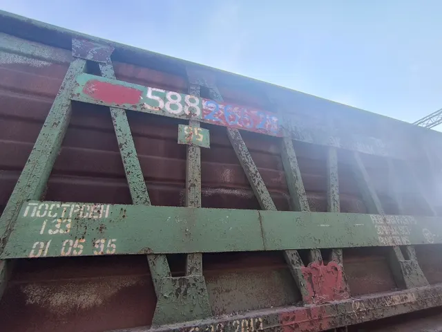 4-осные вагоны для перевозки окатышей и  агломерата