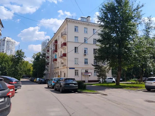 Продажа имущества, находящегося в собственности города Москвы, нежилое помещение по адресу: г. Москва, ул. Подмосковная, д. 5, площадью 713,3 кв.м, кадастровый номер: 77:08:0006002:4080