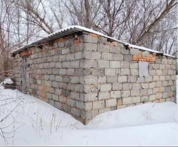 Нежилое здание