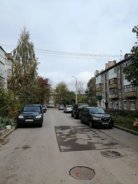 Лот № 1 Объект аренды, площадь 34,50 кв.м., номера помещений на поэтажном плане: 1 этаж, помещения: № 10, 10а, 11, 11а, 12, адрес (местонахождение) объекта: Республика Башкортостан, г. Уфа, р-н Орджоникидзевский, ул. Российская, д. № 56 Б, № на п/пл. 10, 10а, 11, 11а, 12-15, 15а, 31-36