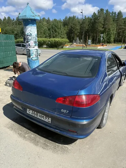 Автомобиль марки "Peugeot607", 2003 г.в., VIN VF39DXFXF29091389, г.р.з. С368НМ89. ТС имеет ограничения ФССП на регистрационные действия (ключи и документы отсутствуют, техническое состояние не проверялось, пробег не известен). Имущество продается в том виде, в каком оно есть, в случае продажи возврату/обмену не подлежит. За скрытые дефекты имущества Продавец ответственности не несет.