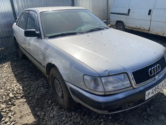 Автомобиль марки Audi 100, 1993 г.в., г/н Р495СА43, рабочее состояние не проверялось (Уведомление №783 К от 20.03.2026 г.)
