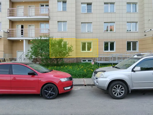 Продажа имущества, находящегося в собственности города Москвы: жилое помещение по адресу: г. Москва, п. Кокошкино, дп. Кокошкино, ул. Ленина, д. 12, кв. 3,  общей площадью 68,7 кв. м. (Этаж № 1), кадастровый номер: 77:18:0171106:236