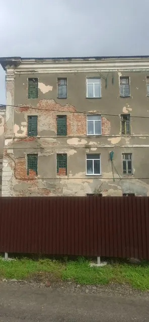 Государственное имущество, находящееся в собственности Алтайского края:  здание - общежитие площадью 4503,4 кв. м, кадастровый номер 22:02:060005:5000, расположенное по адресу: Алтайский край, Алтайский район, Алтайский сельсовет, с. Алтайское, ул. Советская, здание 189г; земельный участок площадью 4576 кв. м, кадастровый номер 22:02:060005:5816, расположенный по адресу: Алтайский край, Алтайский район, Алтайский сельсовет, с. Алтайское, ул. Советская, 189г