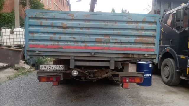 Грузовой автомобиль 658610 без модели, 2016 г.в., г/н Е972ХС161, VIN XDF658610G0001979, синего цвета, на ходу, должник ООО СМР-1 (ИНН 6155069599), (Поручение ТУ Росимущества в РО от 27.08.2026 № 61-1402-У). Адрес (местоположение): Ростовская область, г. Шахты, ул. Советская, 187/189.