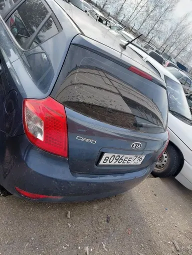 Автомобиль марки  KIA ED (CEE'D) (096)