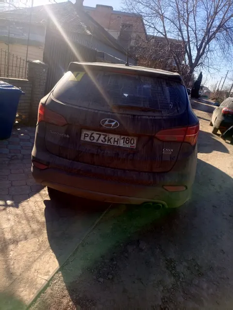 Должник Вишневский Владимир Викторович. Автомобиль легковой универсал HYUNDAI SANTA FE, 2012 г.в., государственный номер Р673КН180, цвет черный, идентификационный номер (VIN) KMHST81XCDU054823, номер кузова (кабина. прицеп) KMHST81XCDU054823, номер двигателя CU688328, изготовитель ТС 13989. Нач. цена: 1170379 руб. Задаток: 175 560 руб.