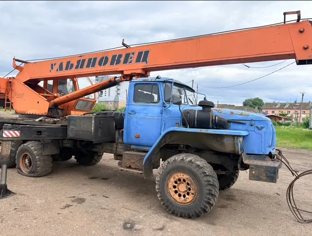 Автокран МКТ, 2008 г.в., г/н Е469ТТ21, VIN Х89МКТ25580АР7177, цвет голубой