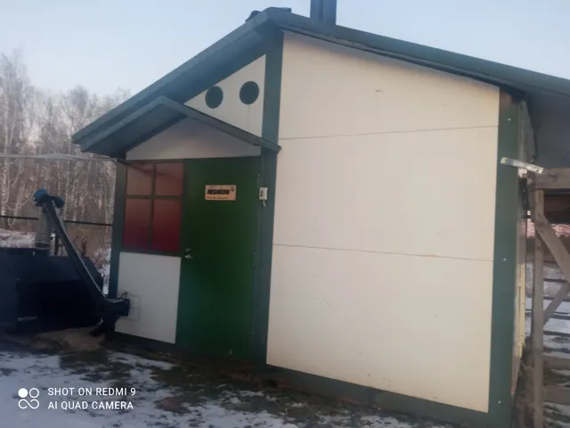 Сооружение - модульный блок (в составе: блочный корпус - 1шт, топливный склад — 1 шт, котел - 1 шт, циклон и дымосос - 1 шт, сборная дымовая труба — 1 шт, система автоматики — 1 шт, трубопроводы — 1 комплект, арматура 1 комплект, манометр с трех кодовым краном — 2 комплекта), 2016 год завершения строительства