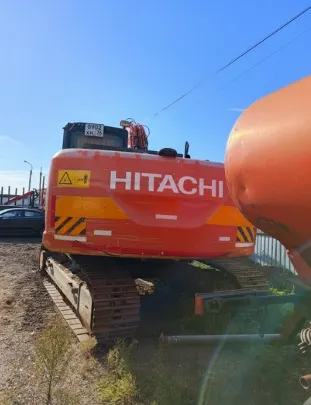 Экскаватор Hitachi ZX180LCN-5G, 2020 года выпуска, государственный номер 0902ХН76, заводской номер HCRDBHC1H00000318, местонахождение: Ярославская обл., Ярославский р-н, д. Кузнечиха, ул. Геологов, д. 23а. Собственник имущества - ООО «Мостмонтаж».