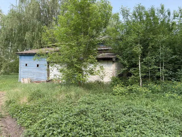 Объект культурного наследия регионального значения «Здание земской школы», 1897 г., 1-этажное, площадью 441.7  кв.м., кадастровый номер 16:08:170501:188, расположенное по адресу: Республика Татарстан, Апастовский муниципальный район, с. Кабы Копри, ул Школьная, зд. 21